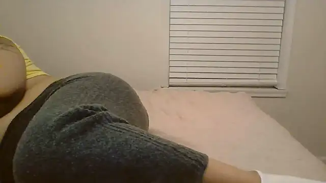 beautylovess stripchat live cam model