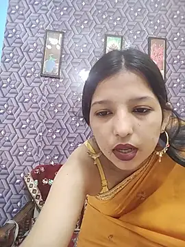 Queen_Rosyy stripchat live cam model