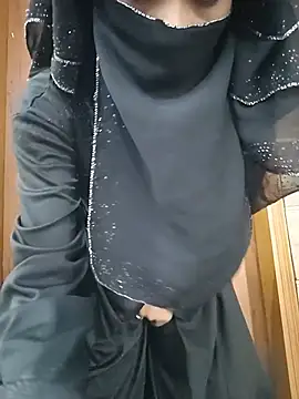 Noorkhatoon stripchat live cam model