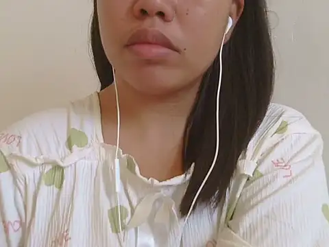 ChubbyButty stripchat live cam model