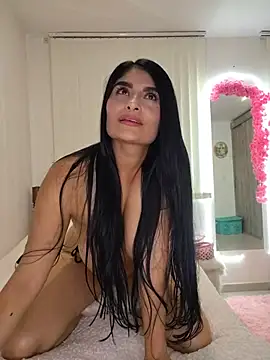 Laia_torres1 stripchat live cam model