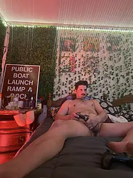 PoundedCajunGuy93 stripchat live cam model