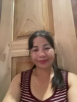 milk_sugar2k stripchat live cam model