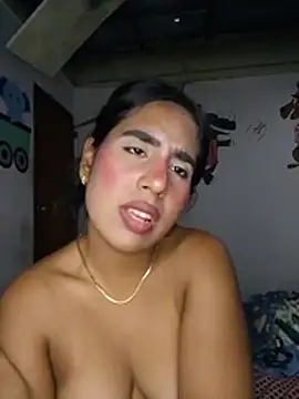 sophia_ale stripchat live cam model