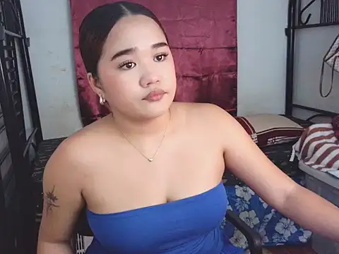 lilywanpolie_ stripchat live cam model