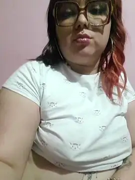Latina_Curvy2 stripchat live cam model