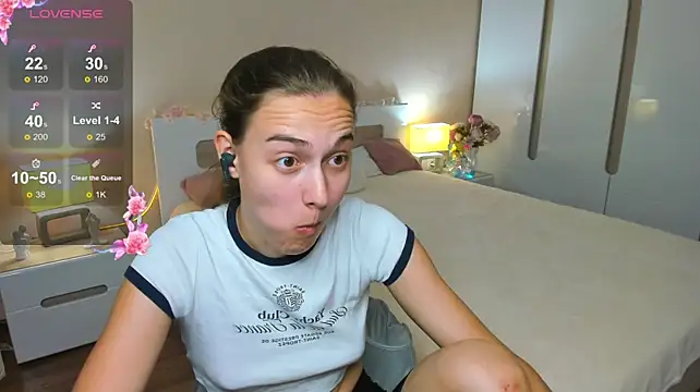 Alisa_Smitti stripchat live cam model