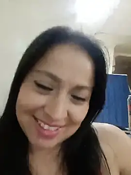 hannabackerr stripchat live cam model