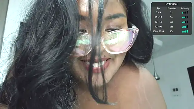 SiminFox stripchat live cam model