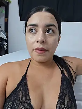Maite_4 stripchat live cam model