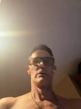messburnell21 stripchat live cam model