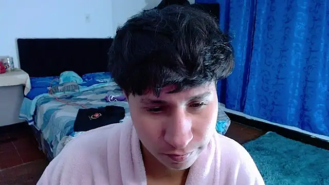 Im_Milan_Rs stripchat live cam model