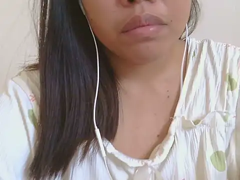 ChubbyButty stripchat live cam model