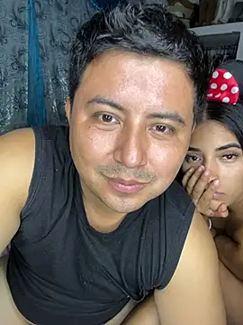 JUCA1206 stripchat live cam model