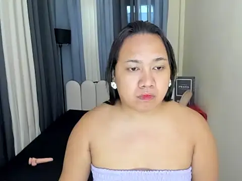 Cassiefoxx stripchat live cam model
