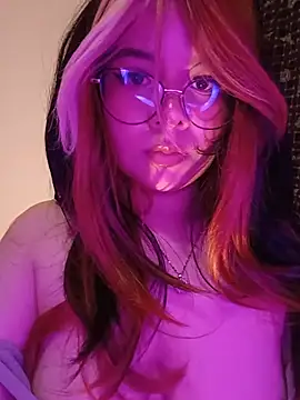 Melodii-22 stripchat live cam model
