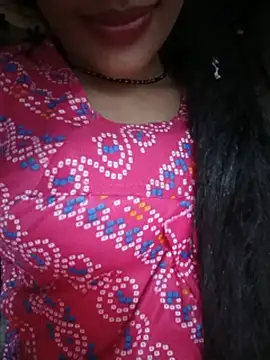 Eshwari_Chopra stripchat live cam model