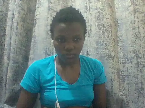 tina_2030 stripchat live cam model