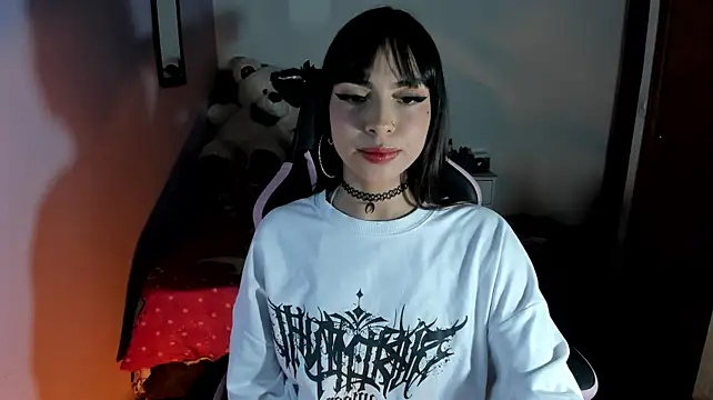 Ada_luna01 stripchat live cam model