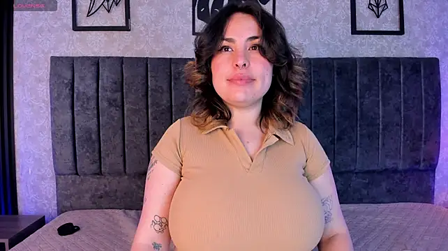 Kennya_Rodriguez stripchat live cam model