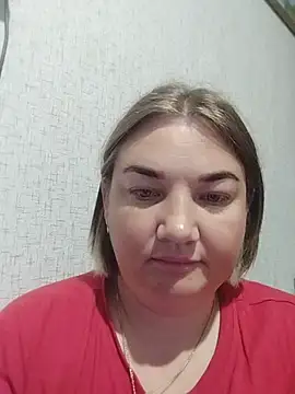 MiyaOlliver stripchat live cam model