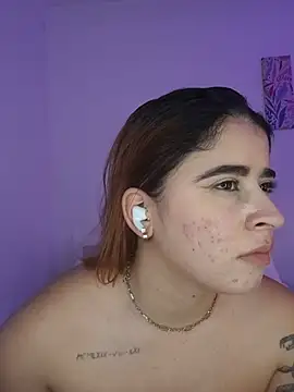 MartinaConnorr stripchat live cam model