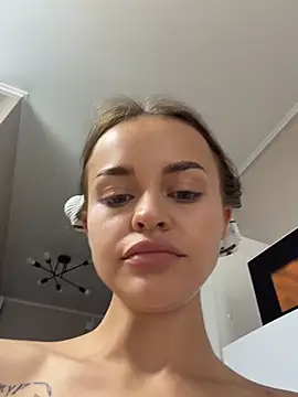 AngelinaTeller stripchat live cam model