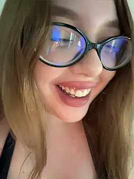 bonnie_boobies stripchat live cam model