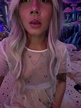NoirAmina stripchat live cam model