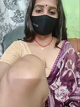 Desi_Diva_Soniya stripchat live cam model