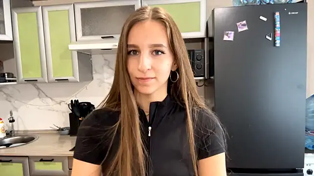 SkinnyForint stripchat live cam model
