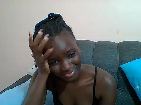 Beauty-Glam stripchat live cam model