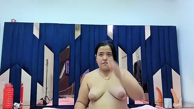 Ivy_Aura stripchat live cam model