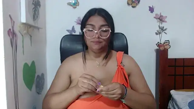 Lyra_Moon_ stripchat live cam model