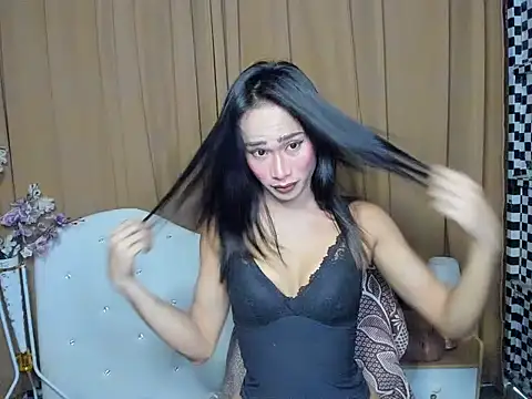 AshantTsiBigCock stripchat live cam model