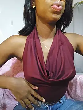 Im_Camila__ stripchat live cam model