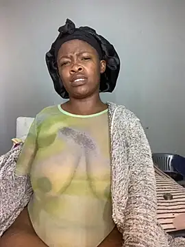 ThickEmpress stripchat live cam model