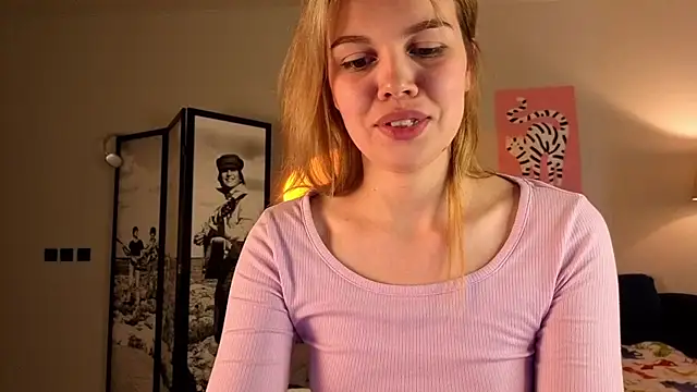 SunTaliaStar stripchat live cam model