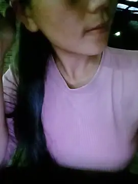 MISSKUTE-2000 stripchat live cam model