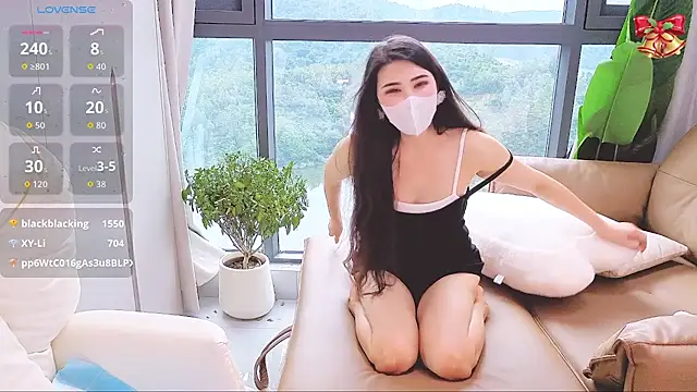 1-Emma-1 stripchat live cam model
