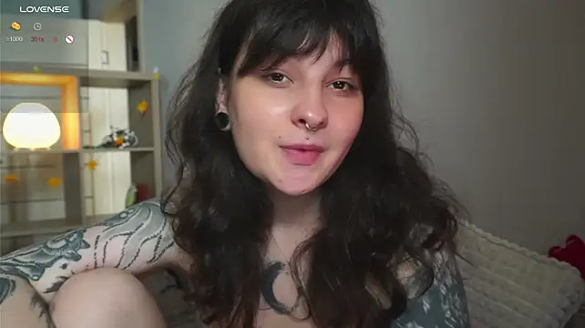 maymary_ stripchat live cam model