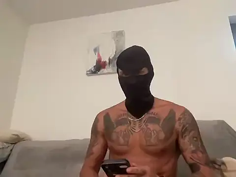 mrtrt97 stripchat live cam model