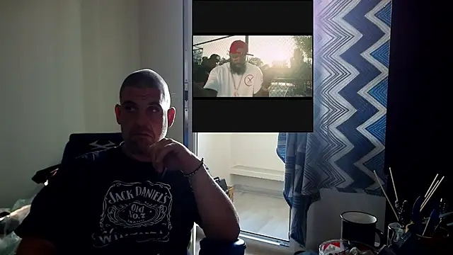 Sully_Kane stripchat live cam model