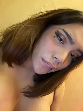 SideChick_Bunny stripchat live cam model