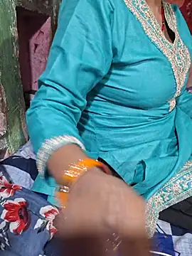 SONIYABHABHI90 stripchat live cam model