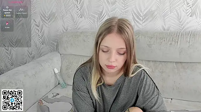 Alice_Halle stripchat live cam model