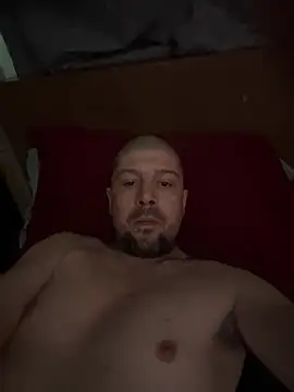 GabEthier stripchat live cam model