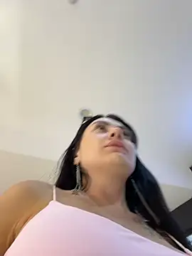 Wet__Bunny stripchat live cam model