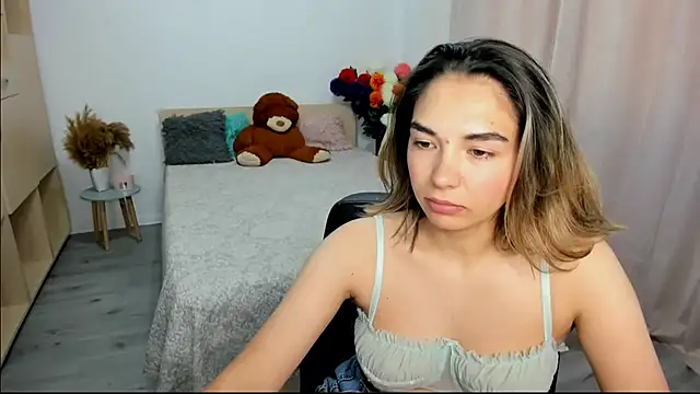 AlexaJuly stripchat live cam model