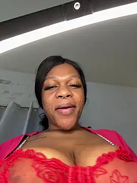 BonnyMolhada stripchat live cam model